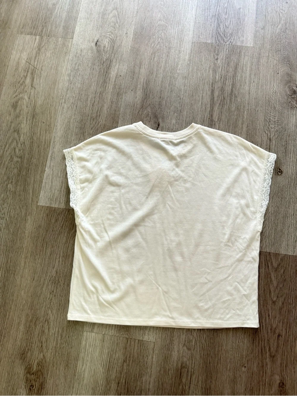 z supply marika ivory cream lace trim muscle tee blouse t-shirt top size small